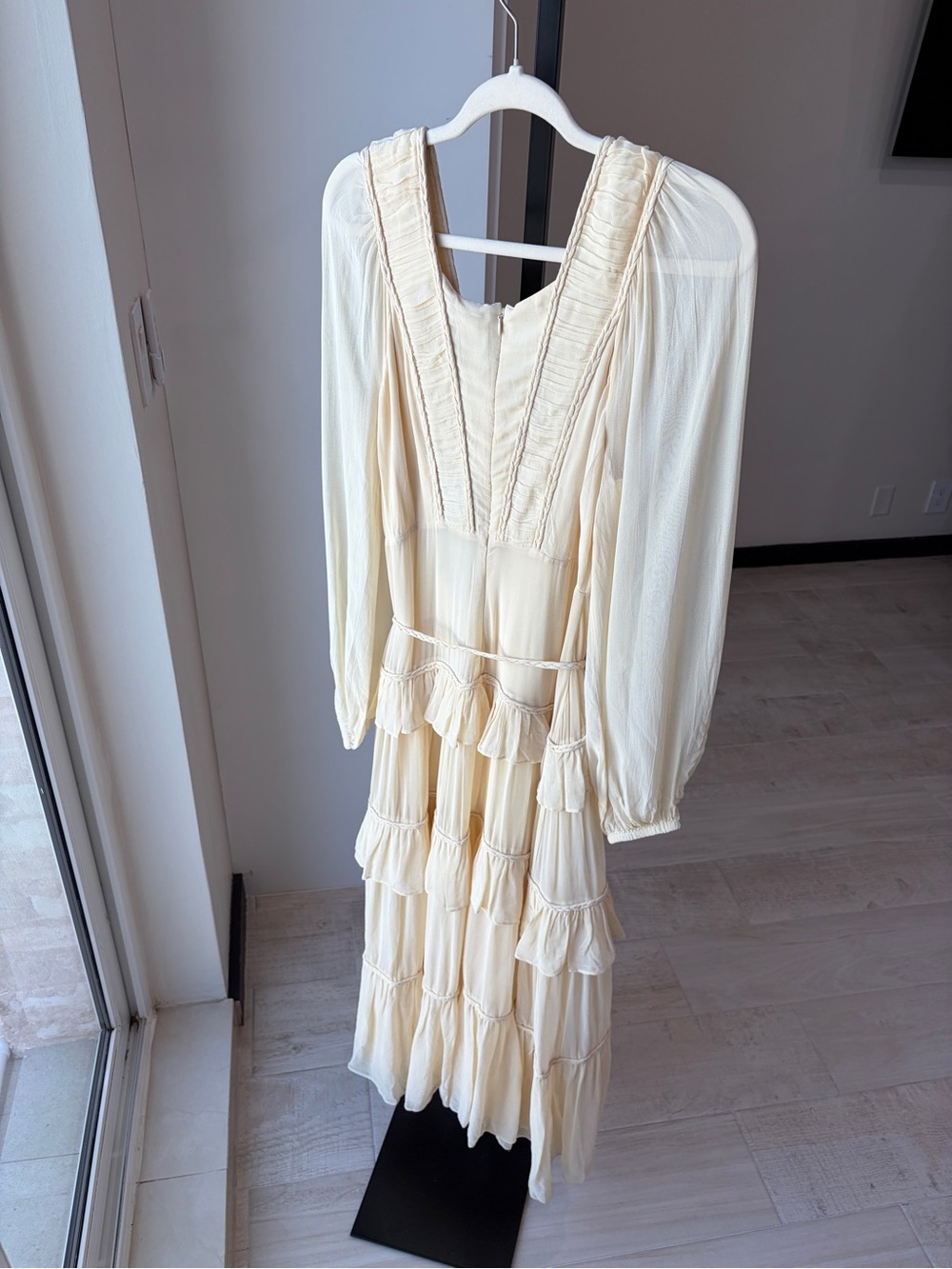 Farm Rio: Butter Yellow Ruffled Buttoned
Maxi Dress - Picture 7 of 9